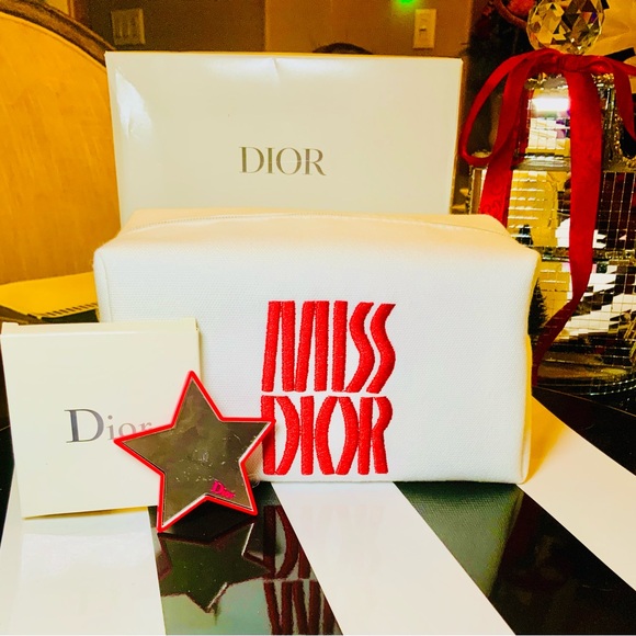 “Host Pick” Elegant DIOR Cosmetic Bag & Star DIOR Mirror Bundle Gift Set - Picture 4 of 5